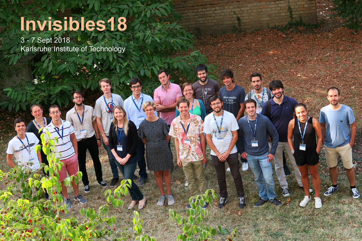 2018-09_Invisibles18_group-picture_students_4398.jpg